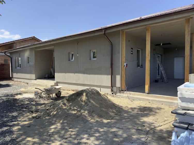 Casa individuala parter, 158mp utili, 662mp teren Giarmata