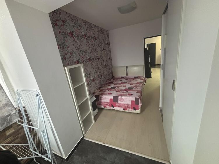 Apartament 2 camere, etaj 2/4, zona Valea Adanca