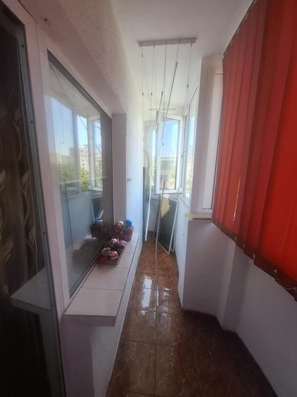 Inchiriere apartament 3 camere mobilat -Casa de Pensii Mall Vitan-PARCARE