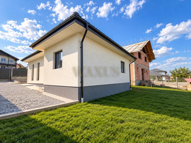 Casa Pe un Nivel - SU 90MP I Teren 490MP - la Intrare in Campenesti