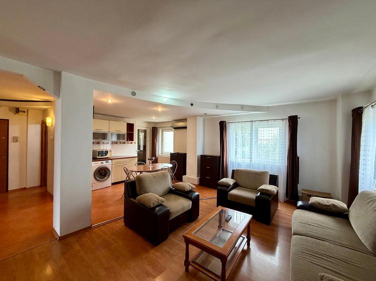 Apartament 3 camere 2 bai de inchiriat termen lung Zona Faleza Nord