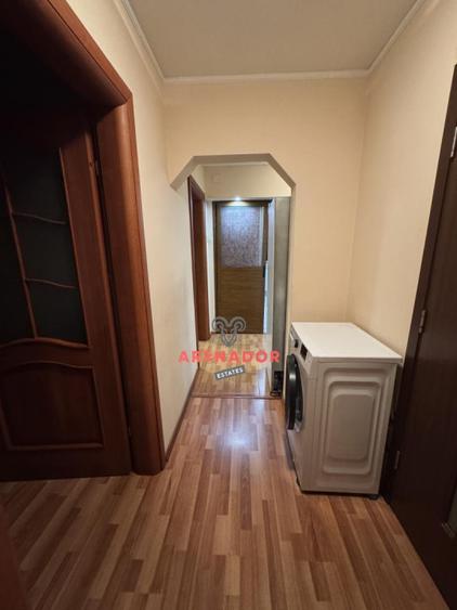 3 Camere | Titan | Metrou 3 min | 2/4 etaj | 65 mp