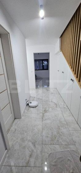 Duplex ultrafinisat în zona Dacia Service – curte 220 mp si parcare proprie