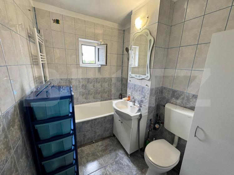 Apartament 2 camere, decomandat, 50.05 mp, zona Cornitoiu