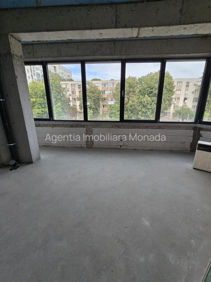 Cladire de inchiriat SPATIU COMERCIAL (clinica medicala , birouri , etc)