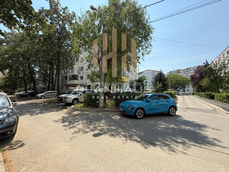 Apartament 2 camere,zona B-dul Traian Pizza Plus/Petru Rares - 11