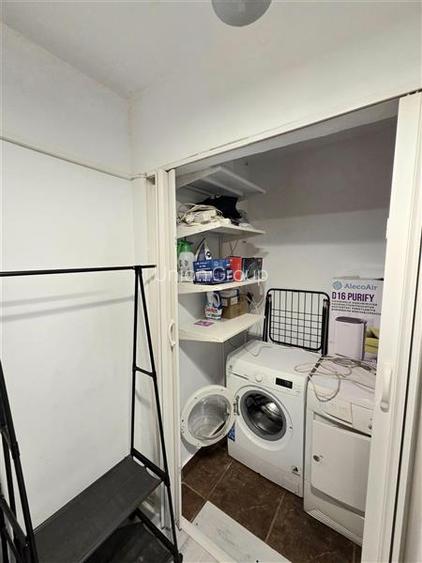 Apartament 2 Camere, Decomandat, Inel 2 - 18