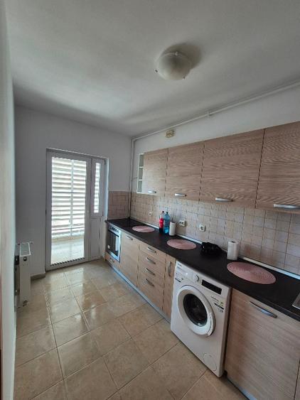 Vanzare apartament 2 camere