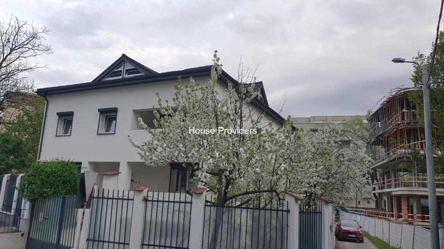 Casa Individuala|Soseaua Nordului Herastrau|Parcare|Curte