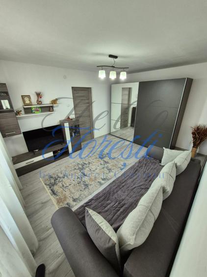 Apartament cu 3 camere , 61 mp, zona Manastur