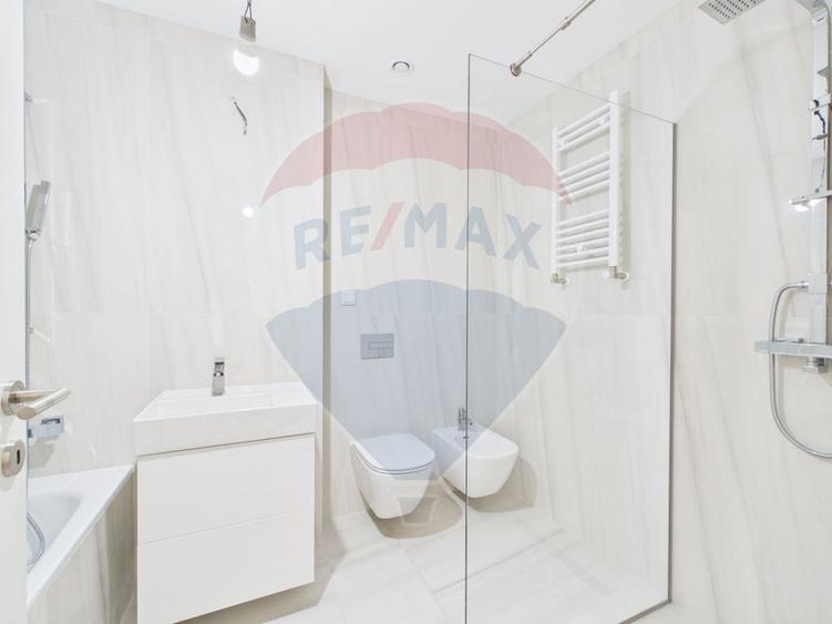 Penthouse tip loft 4 camere exclusivist | View spre Lacul Floreasca