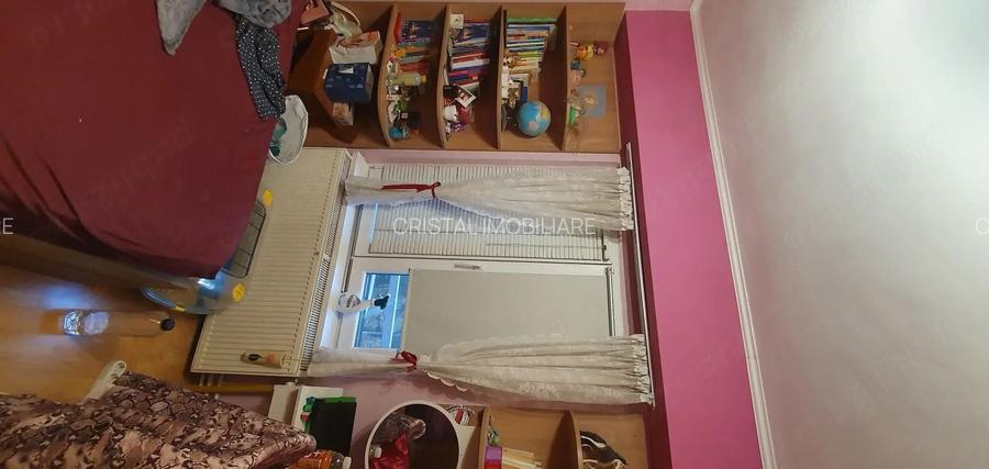 Vanzare 3 camere, 73 mp, etaj 2/8, centrală, 2 AC, parcare, 13 Septembrie - 4