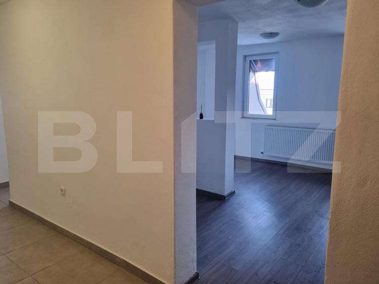 Apartament 3 camere, 72mp, zona garii