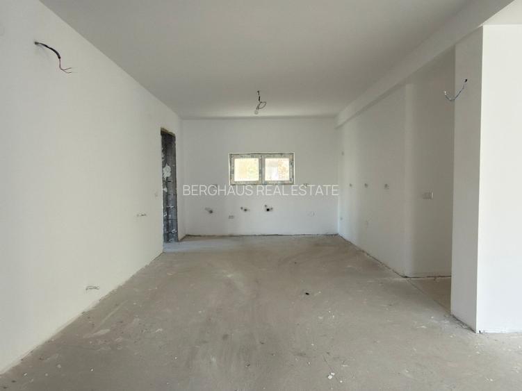 Casa in Rasnov, 5 camere, 700mp teren - 5