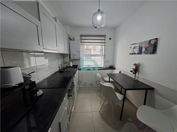 Apartament 3 camere Tractorul, 76 mp - Brasov