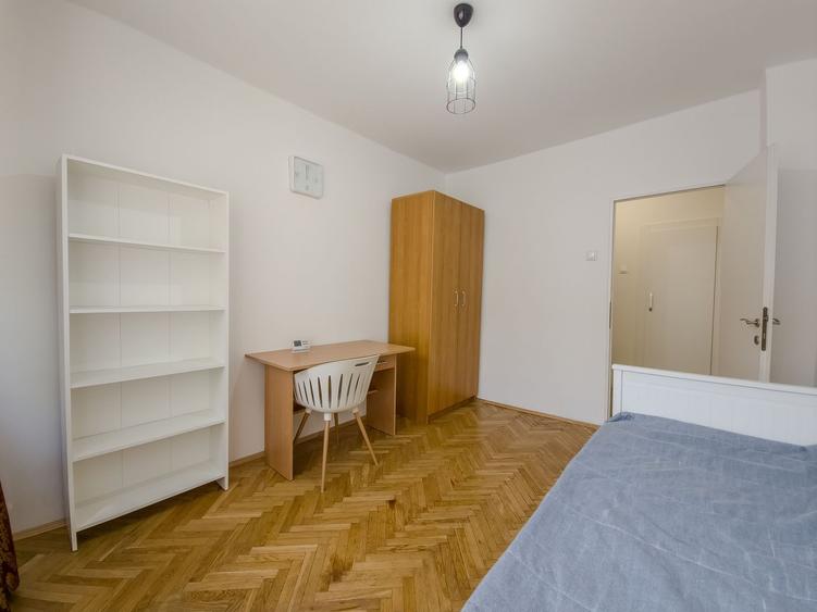 Apartament 3 camere | decomandat | etaj 1 | zona Facultatii de Litere