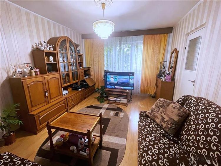 APARTAMENT 2 CAMERE - tip Y, Parter inalt, Str. Italiana