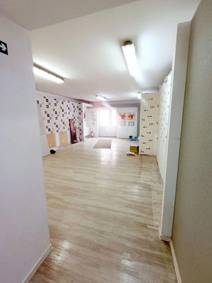 Spatiu comercial si depozite, teren 1673 mp, la iesire din Dej spre Cluj