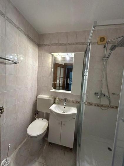  Prima inchiriere 3 camere, complet renovat, loc parcare asigurat. - 8