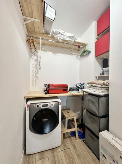 Inchiriere Apartament 2 camere, zona centrala - Scala Center, garaj