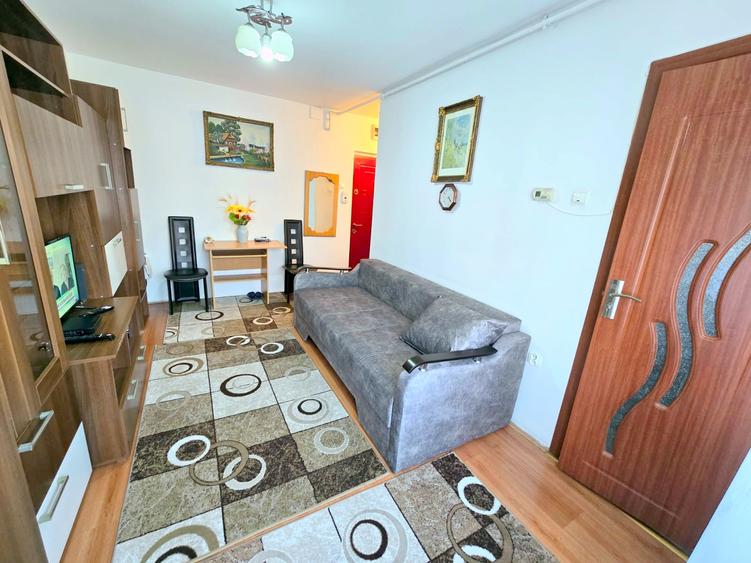 Garsoniera, mobilata modern, in Marasti, pe strada Cernei, CT proprie