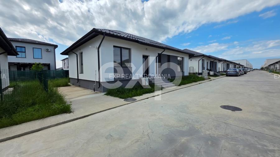 Casă individuală pe parter | 4 camere | 106 mp utili | Teren 300 mp | Tunari - 9