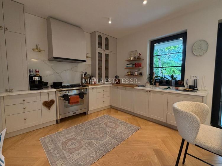 Vila duplex renovata, finisaje premium - 7