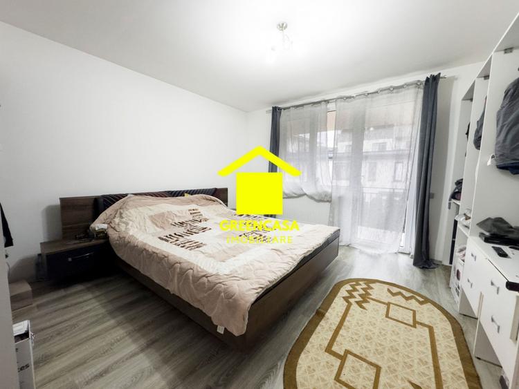 Casă tip duplex | 5 camere | 3 bai | zona Terra | Florești