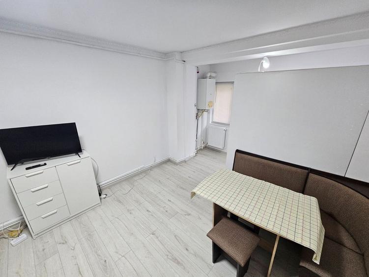 De vanzare apartament cu o camera, zona Reno - Doja, parter, 46.500 euro