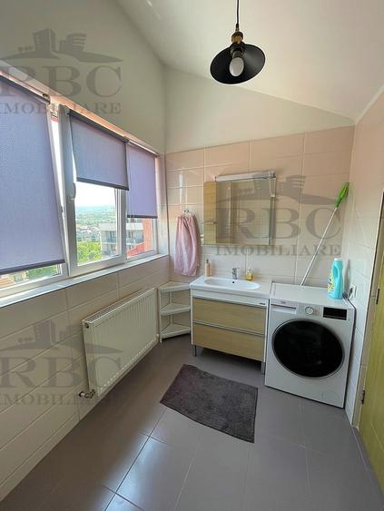 Apartament 3 camere 94 mp cu parcare subterana in Borhanci