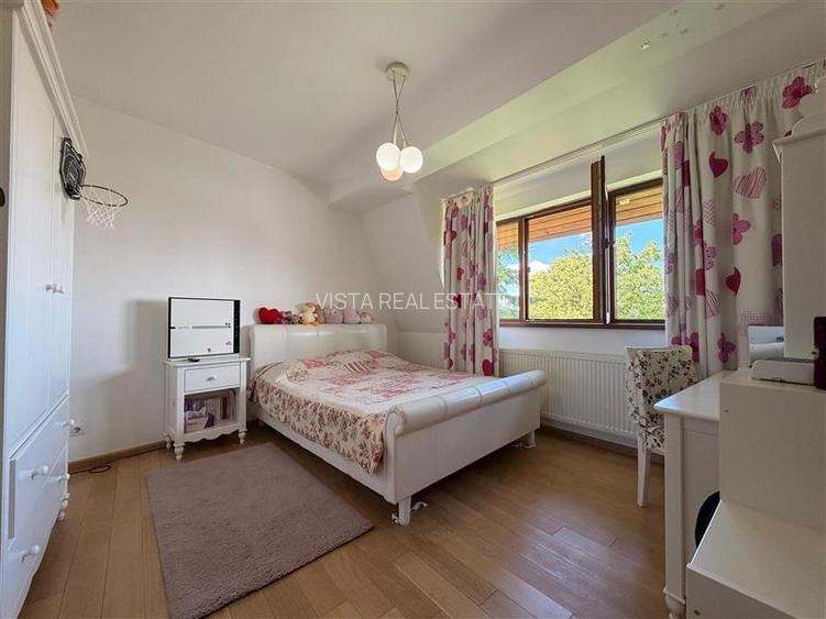 Casa tip duplex, zona Centru - 4