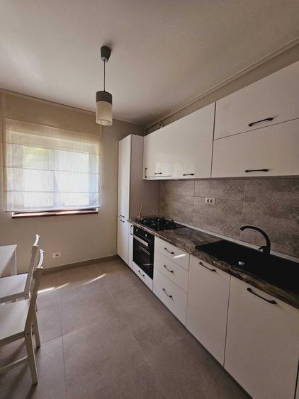 Băneasa Sisești apartament 2 camere, 57 mp, decomandat, parter, parcare