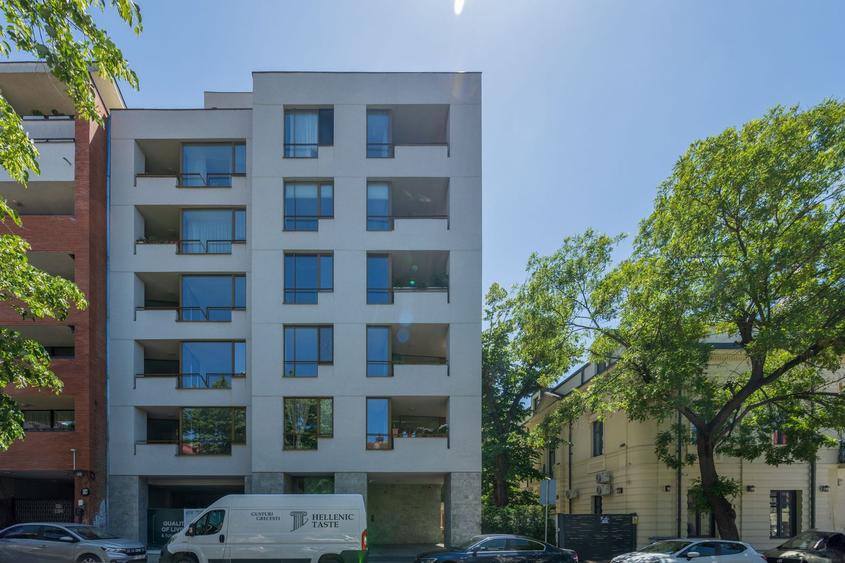 3 CAMERE || 2 BAI || GRADINA 90 MP || VIRGILIU