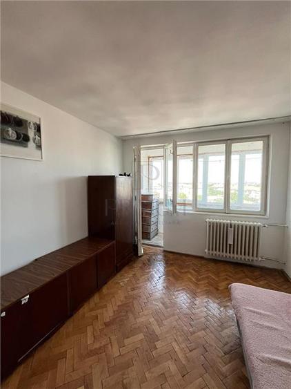 CETATII - 2 CAMERE - LIFT - BLOC IZOLAT - BOXA - ETAJ INTERMEDIAR