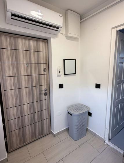 0 % Comision 1 camera, 37 mp, modern, zona strazii Campina