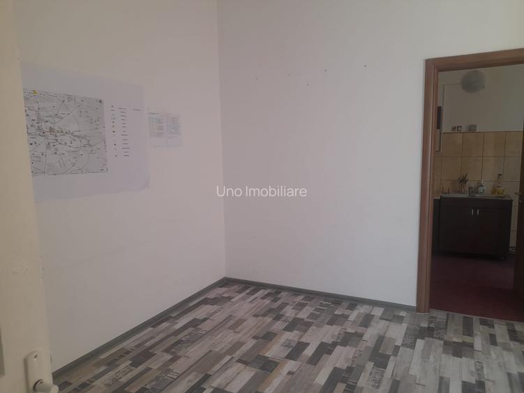 STEFAN CEL MARE ,ADIACENT CASA INCHIRIERE - 4