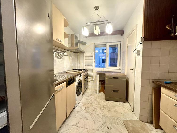 Apartament spațios cu 3 camere | Spitalul Județean | Etaj 2 - 4
