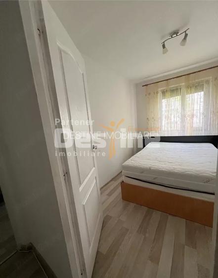 inchiriem apartament cu 3 camere - 5