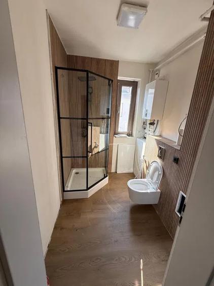 Apartament de închiriat | 3 camere | 2 băi | parcare subterană | Borhanci