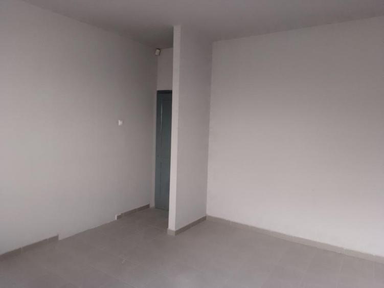 Spatiu comercial de inchiriat, 160mp, zona Campului