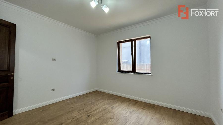 Casa individuala cu 4 camere, 130 mp utili - zona Ghiroda