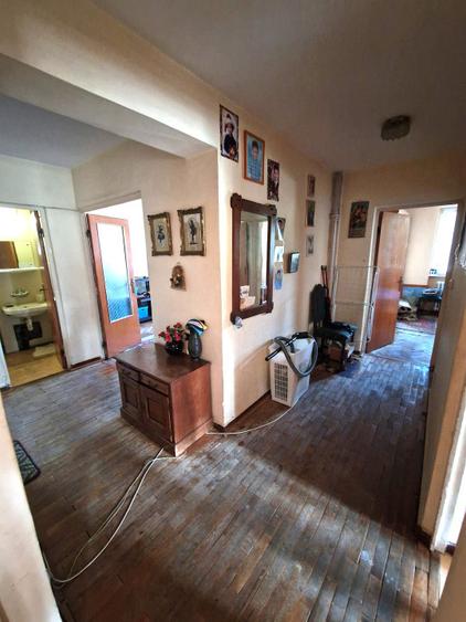Apartament 3 camere, 80 mp, zona Biblioteca Judeteana