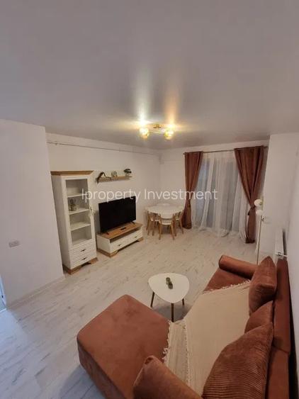 Central adress 2 camere cu balcon - 2