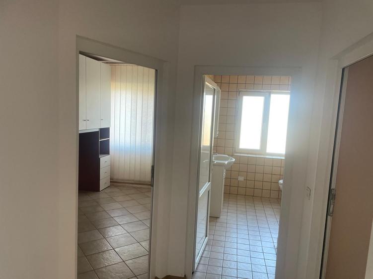 Hala Productie cu Spatii Birou si Locuit Craiova Zona Industriala Isalnita