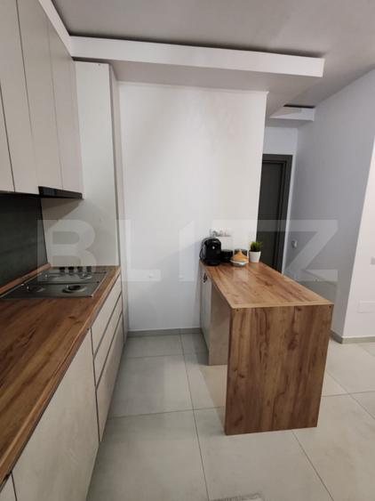 Apartament cu 3 camere, 63 mp, cu 2 bai si balcon mare, in zona Valea Garboului