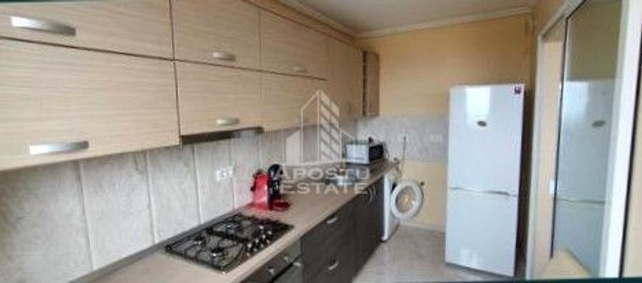 Apartament cu 2 camere decomandat zona Romanilor