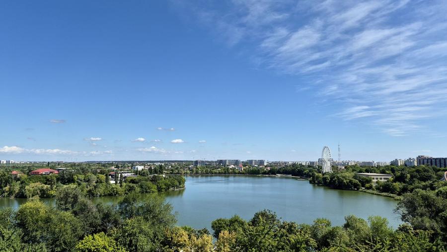 Apartament exclusivist cu 4 camere 146,89 mp Emerald Residence vedere Lacul Tei,