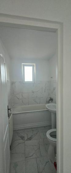 Apartament 2 camere renovat complet – zona 1 Mai, Târgu Jiu