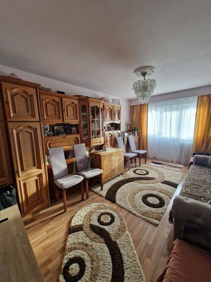 Apartament 2 camere în zona INTRE LACURI