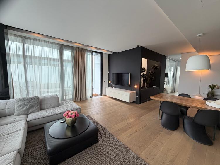 Penthouse in Cortina Herăstrău,acces din lift,3 parcări incluse